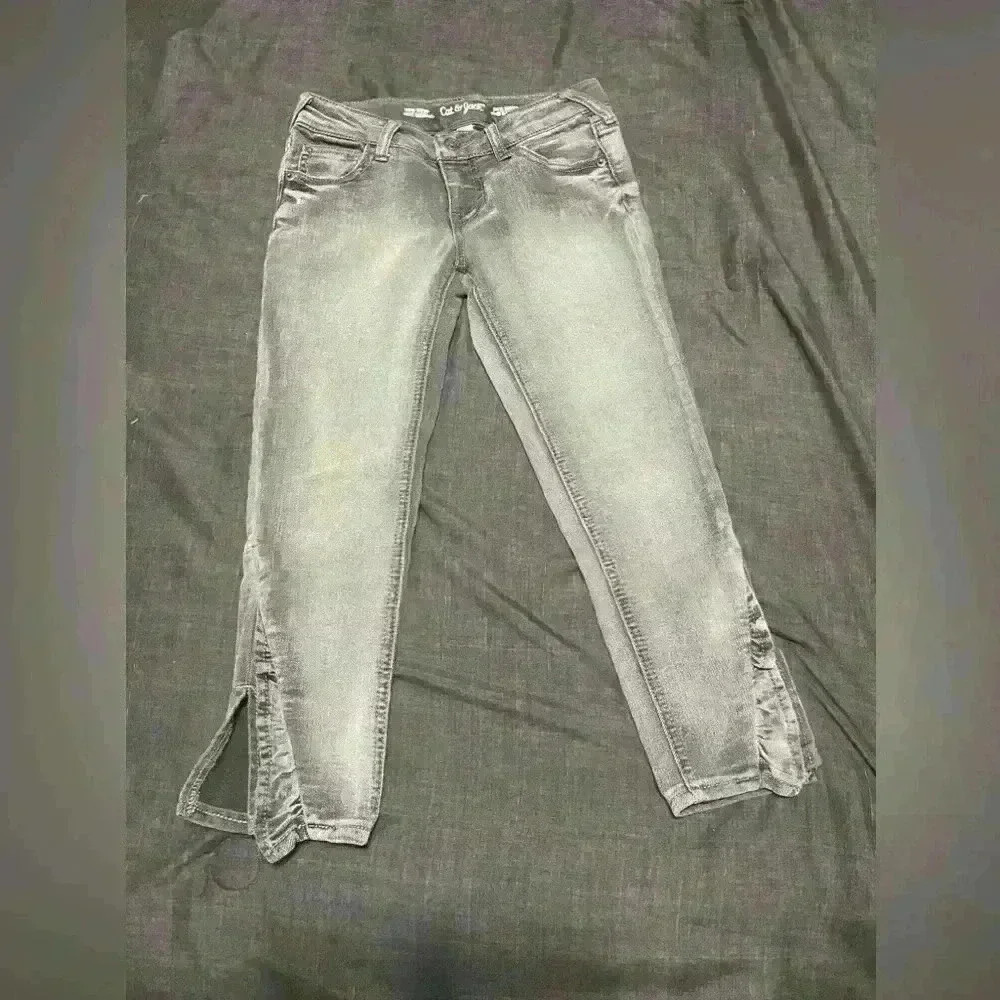 Cat and Jack Size 7 Girl Jeans